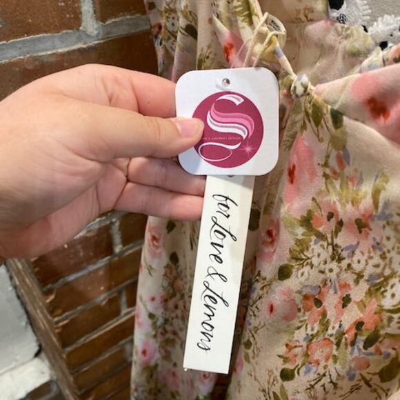 Emmaline Floral Lace Trim Maxi Dress - Picture 12 of 12